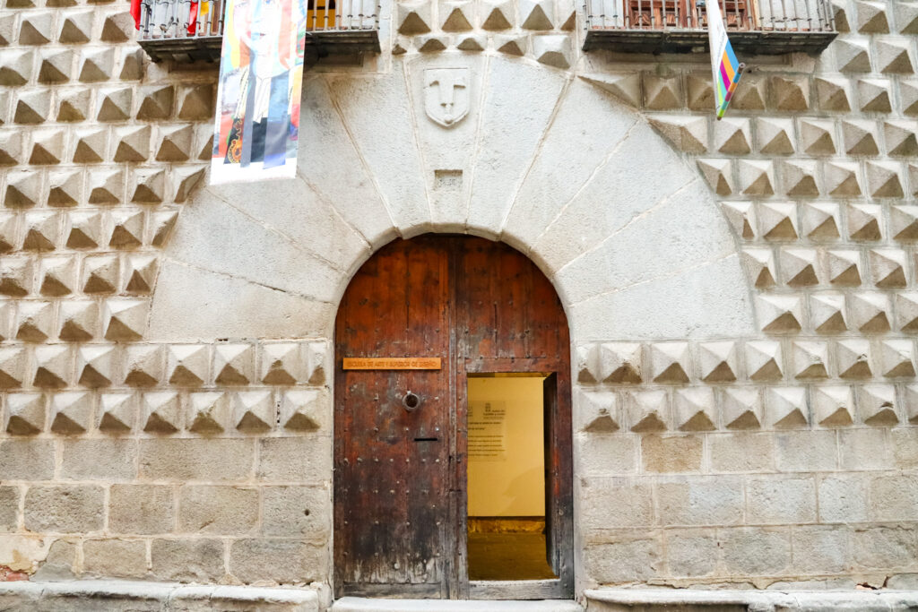 door of casa de los picos Segovia spain