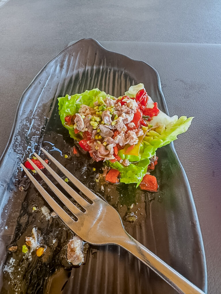 lettuce wrap free appetizer menu of the day cuenca, spain