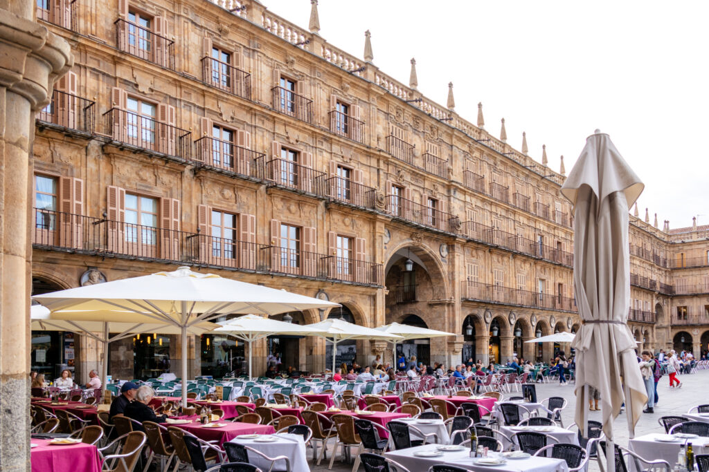 lots of cafes in plaza mayor Salamanca 