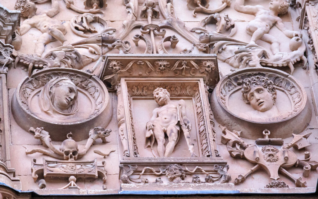 male carvings on salamanca university