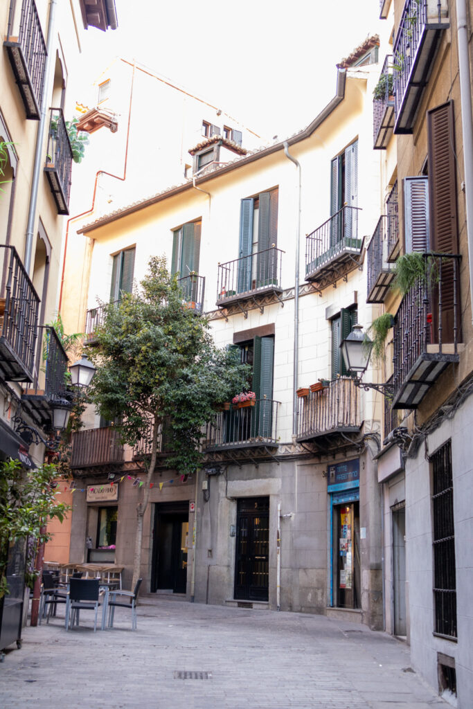 curved calle de cava baja street in madrid