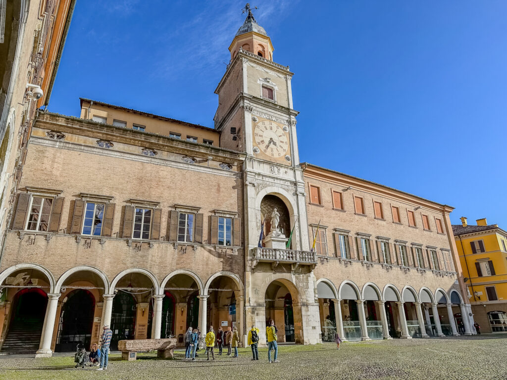 piazze grande clock tower modena italy