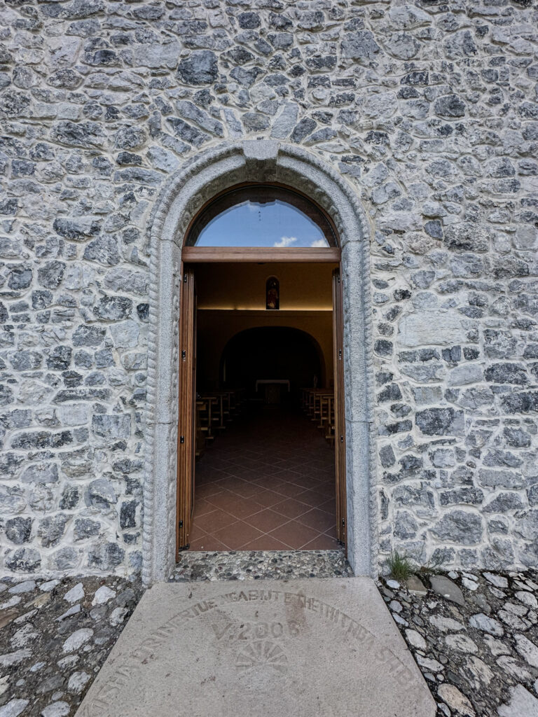 doorway to Kisha e thethit Theth church