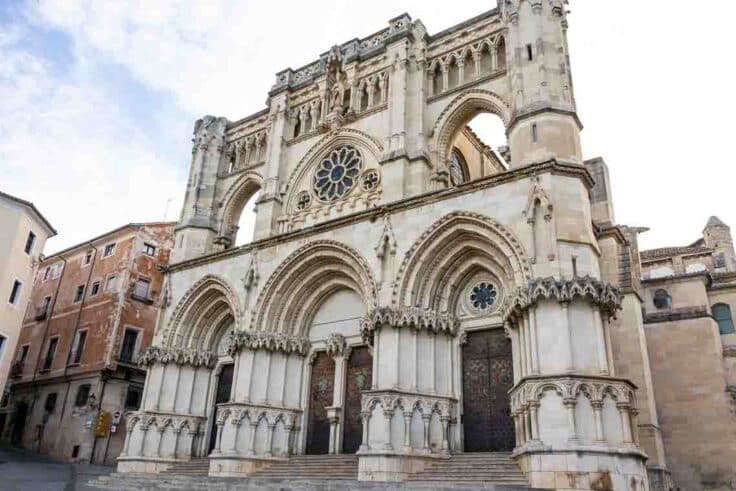 cuenca spain cathedral is one of the best things to do in cuenca spain